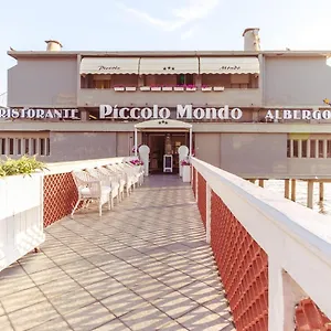 piccolo-mondo-hotel.it-tuscanyhotel.com/