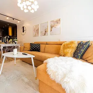 Apartament Trevilles - Golden Eye 